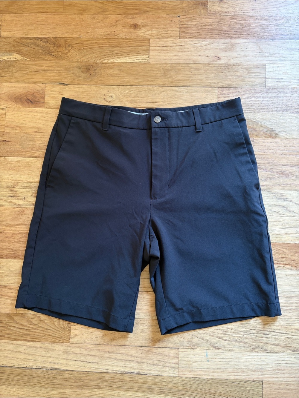 2 Callaway Shorts - Picture 3 of 8